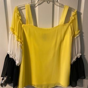 Coco Bianco Off-The Shoulder Blouse Size Medium